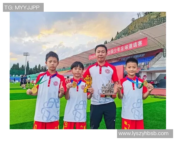 探寻足球魅力与全球赛事文化深度融合发展前景与时代脉动新趋势展 探寻足球魅力与全球赛事文化深度融合发展前景与时代脉动新趋势展