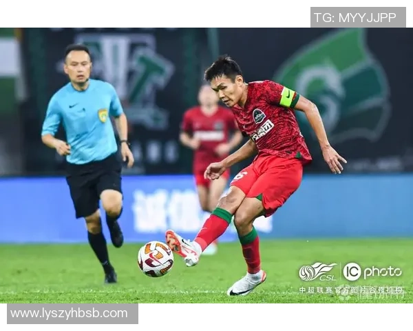 津门虎主场鏖战沧州雄狮激情对决再燃中超赛场荣耀争锋